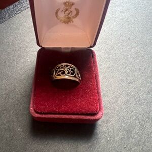 Elegant Vintage premier Designs filigree Ring Size 8